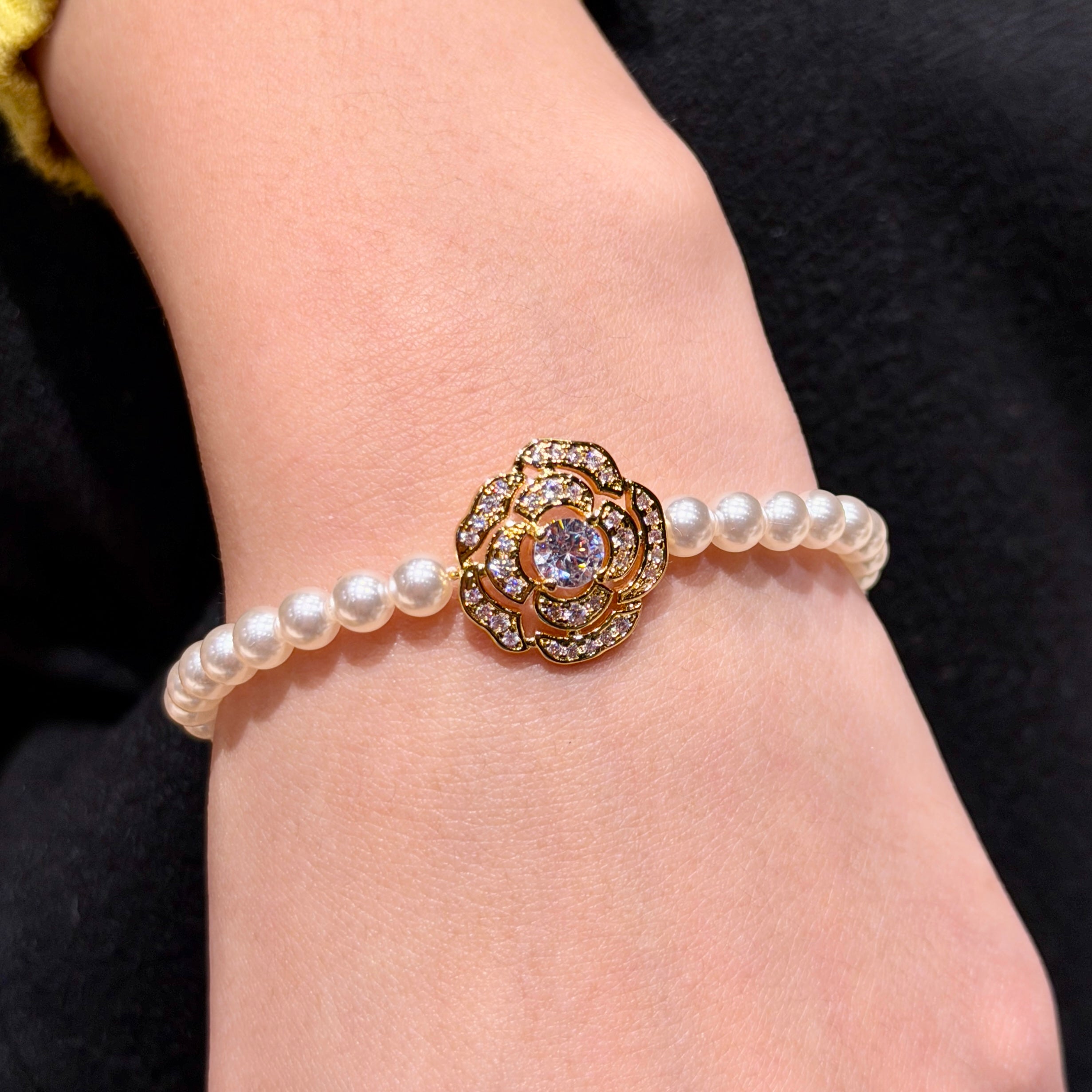 GOLDEN BLOOM BRACELET