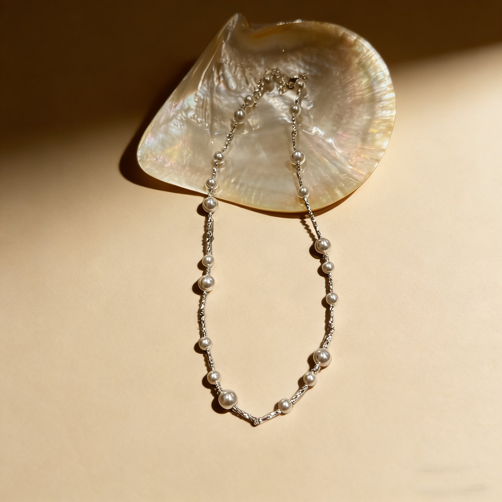 AURORA BLOOM NECKLACE