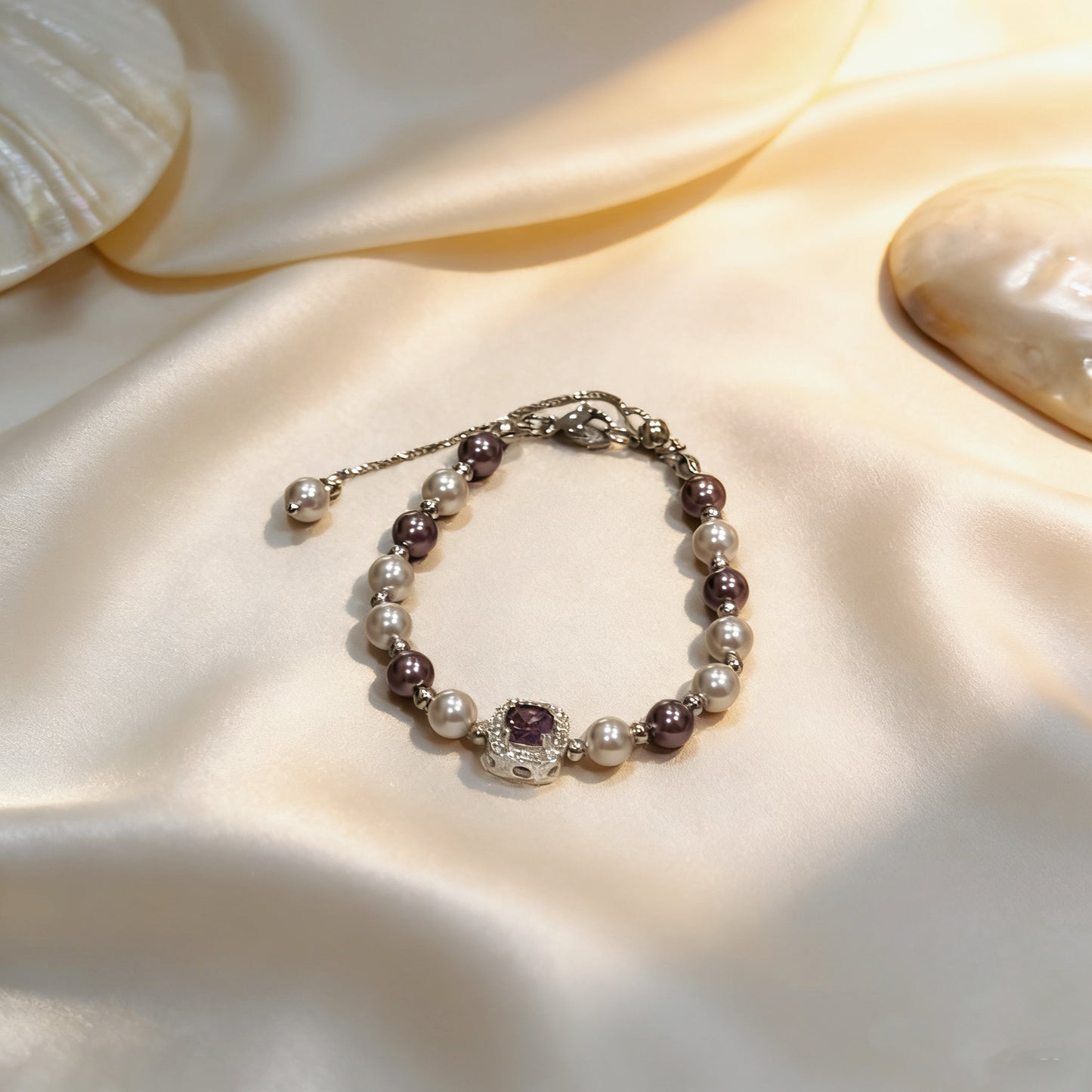 AMETHYST KISS BRACELET
