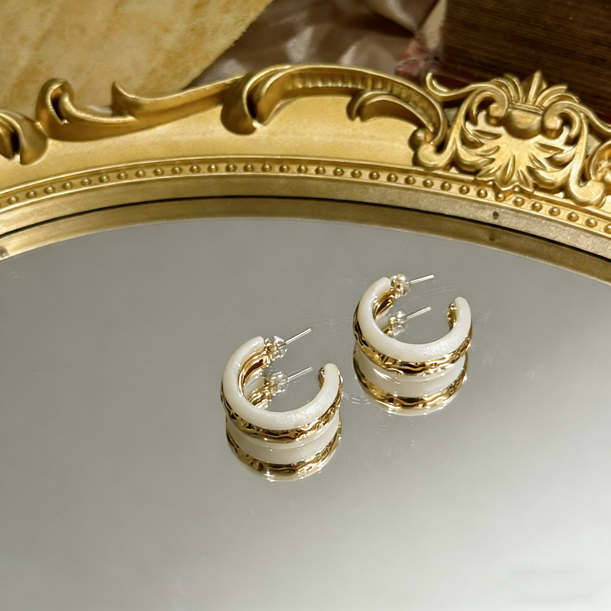 IVORY ARC EARRINGS