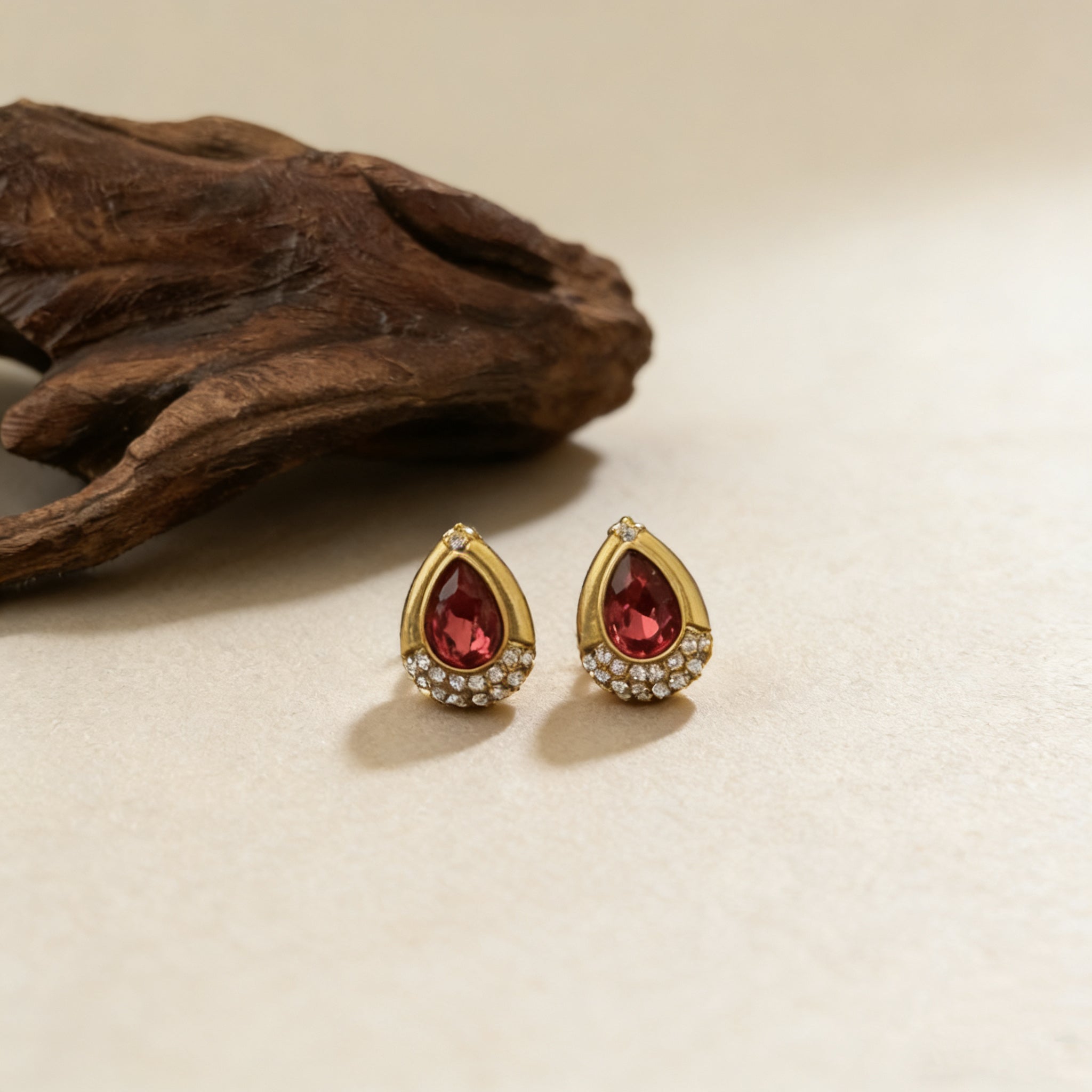 SCARLET RADIANCE EARRINGS