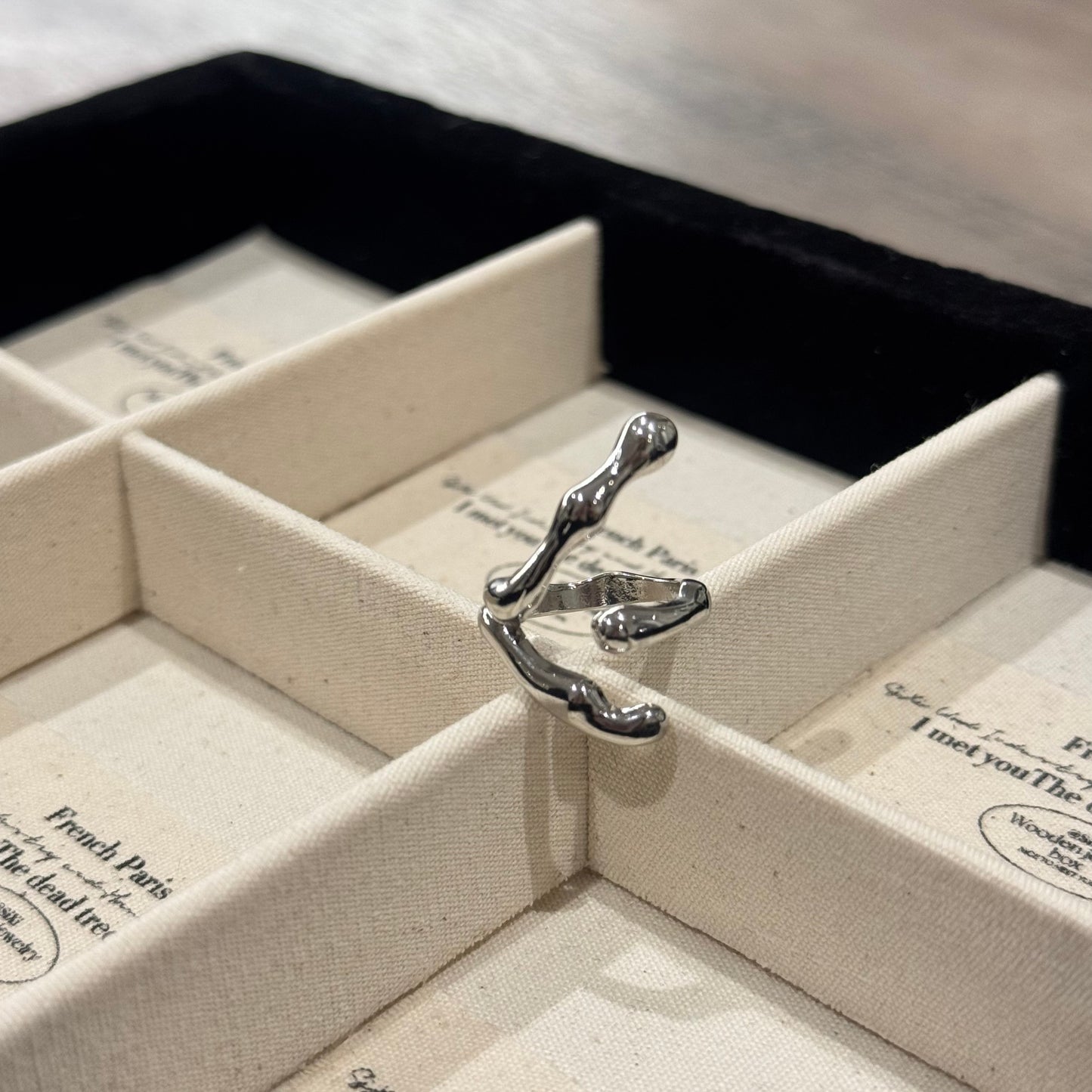 MUSE FORM RING