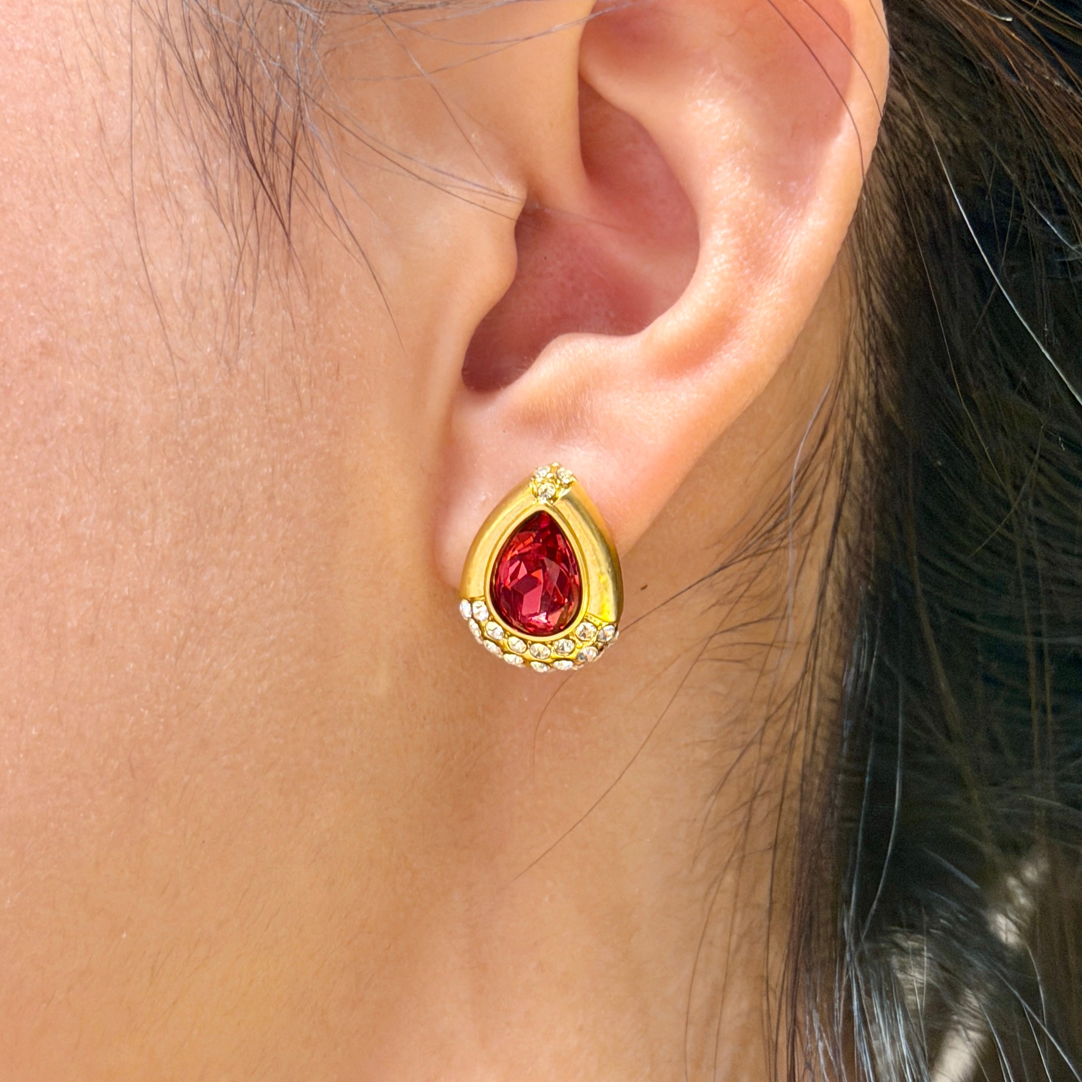 SCARLET RADIANCE EARRINGS