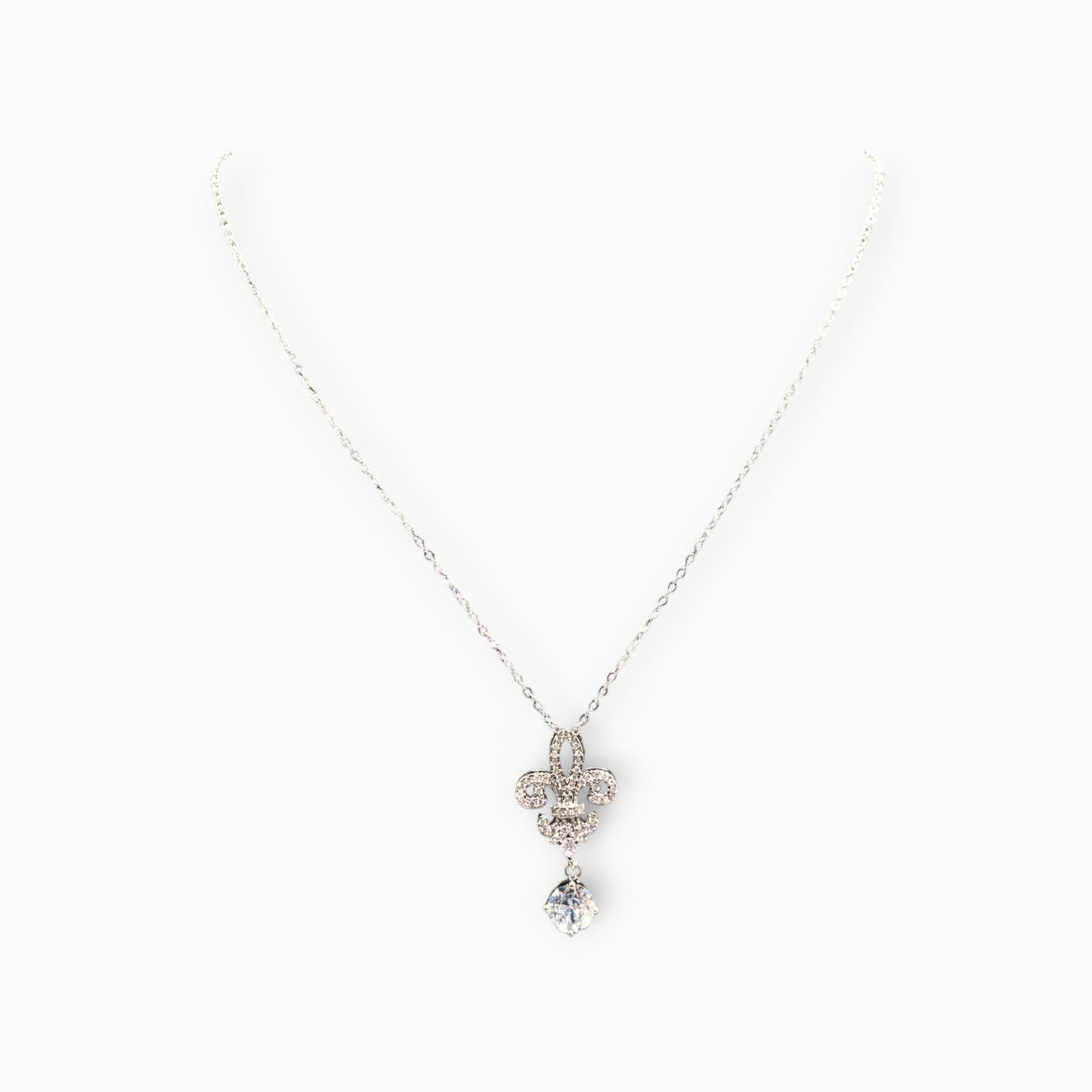 ROYAL EMBLEM NECKLACE