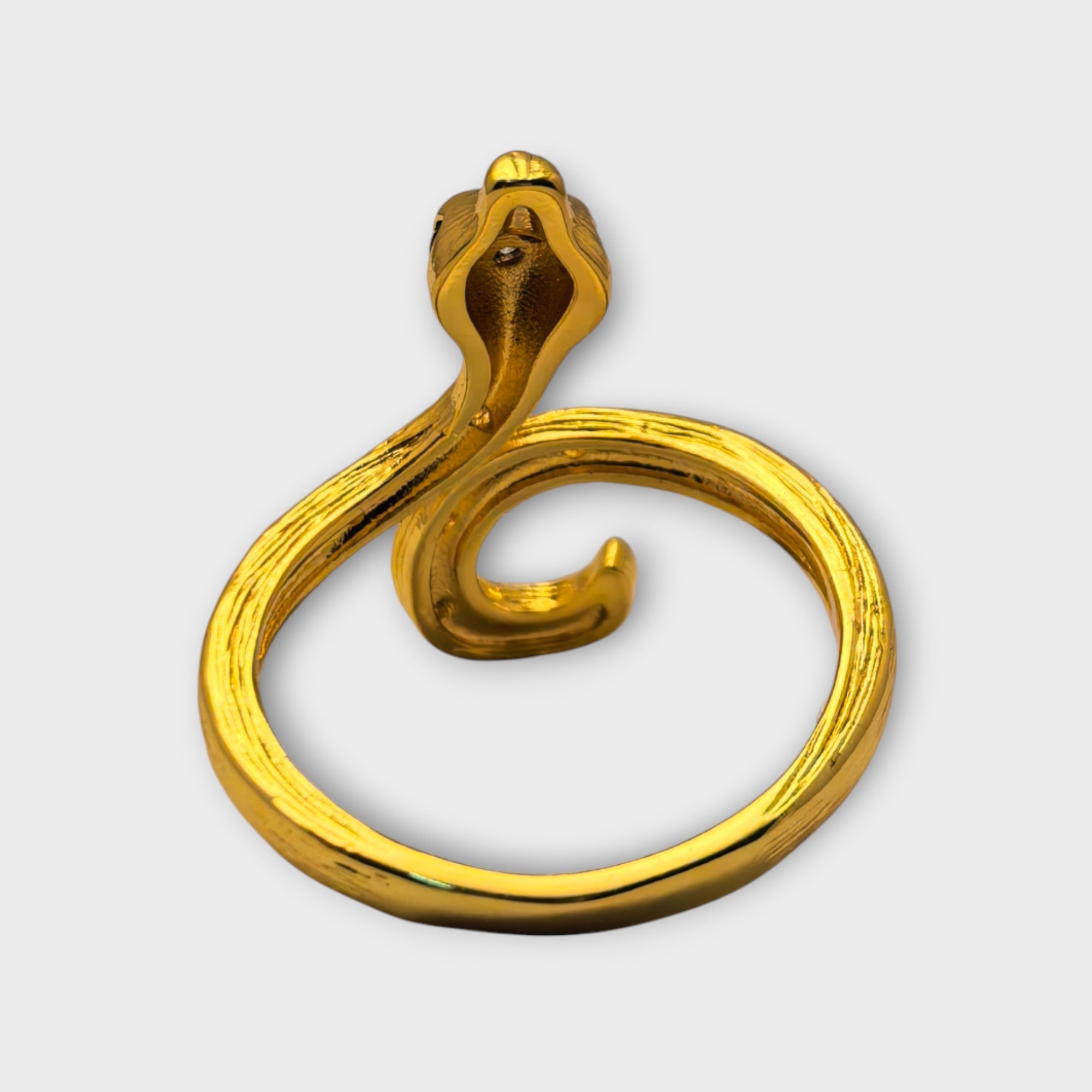 Serpent Majesty Ring