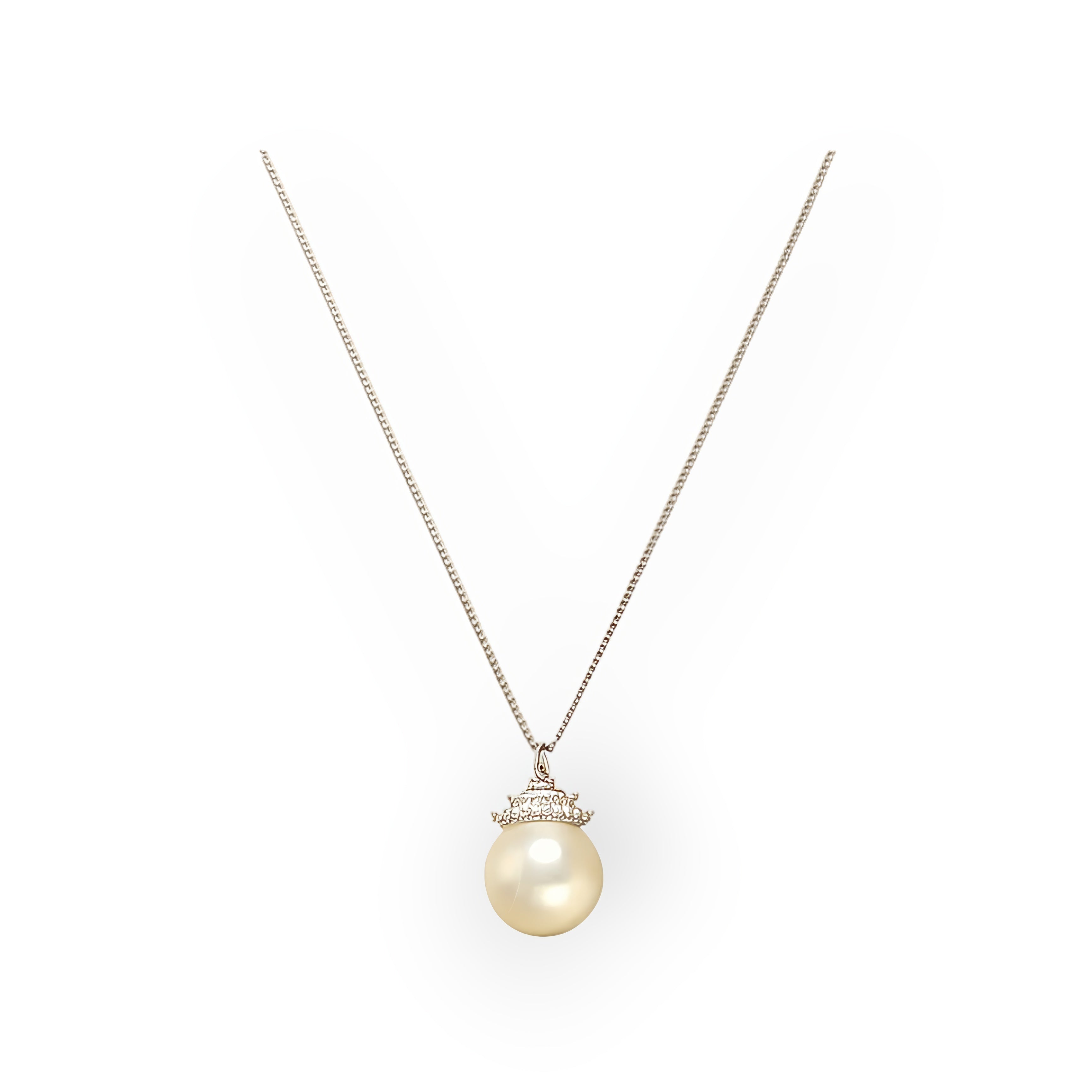 PEARL MAJESTY NECKLACE